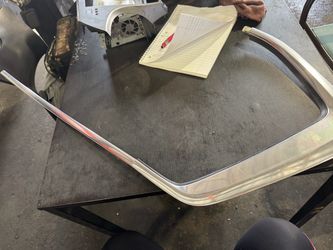 Door panel outline