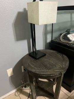 Coffee table , End Table and Lamps