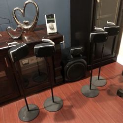 Logitech Z5500 5.1 Digital Surround Sound System THX Sound Certified ( One Speaker Coil Broke) 