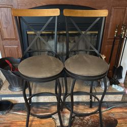 Swivel Bar Stools