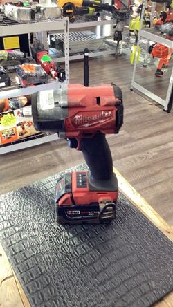 Milwaukee M18 FUEL Impact Wrench with 1/2”