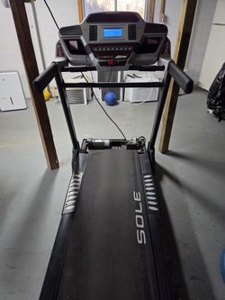 Sole F60 Treadmill