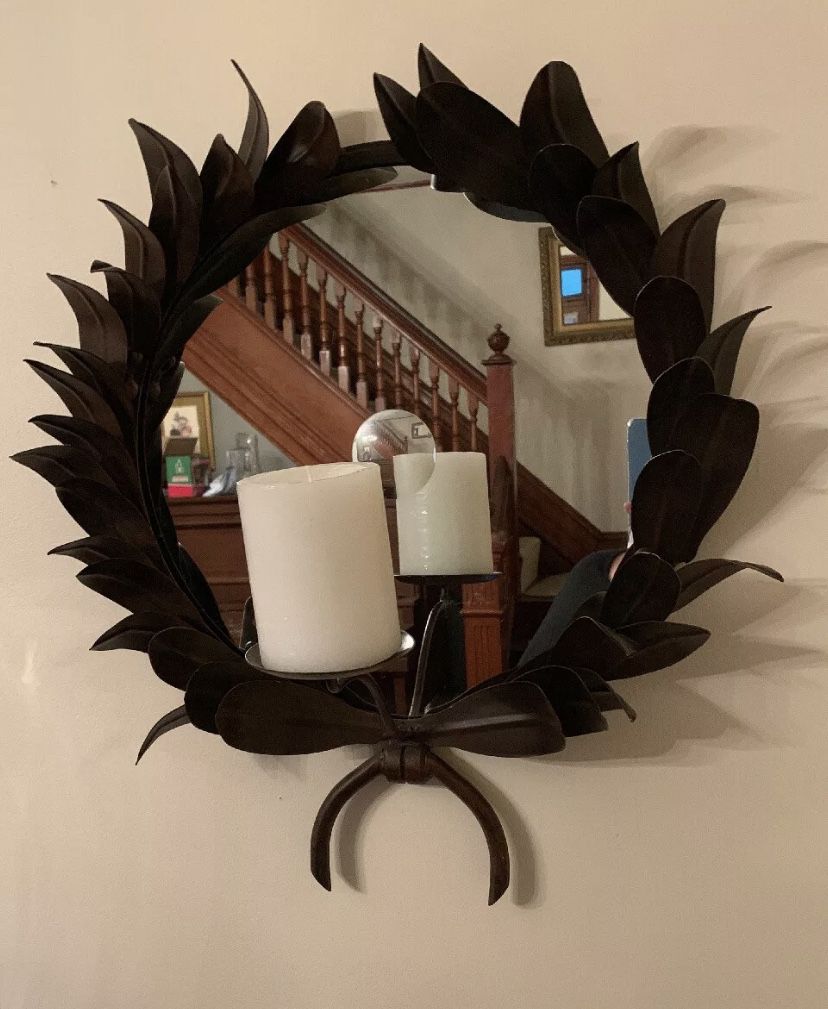Global Views Metal Wreath Candle Reflecting Mirror Wall Hanging 20” W X 22” H great condition, for a pillar or votive candle, candle not included