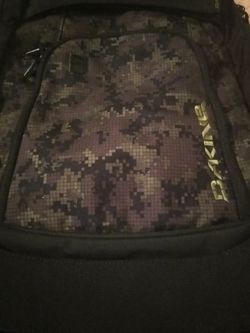 Dakine Snowboard Backpack