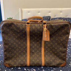 Louis Vuitton Luggage - Authentic! for in Redmond, WA -
