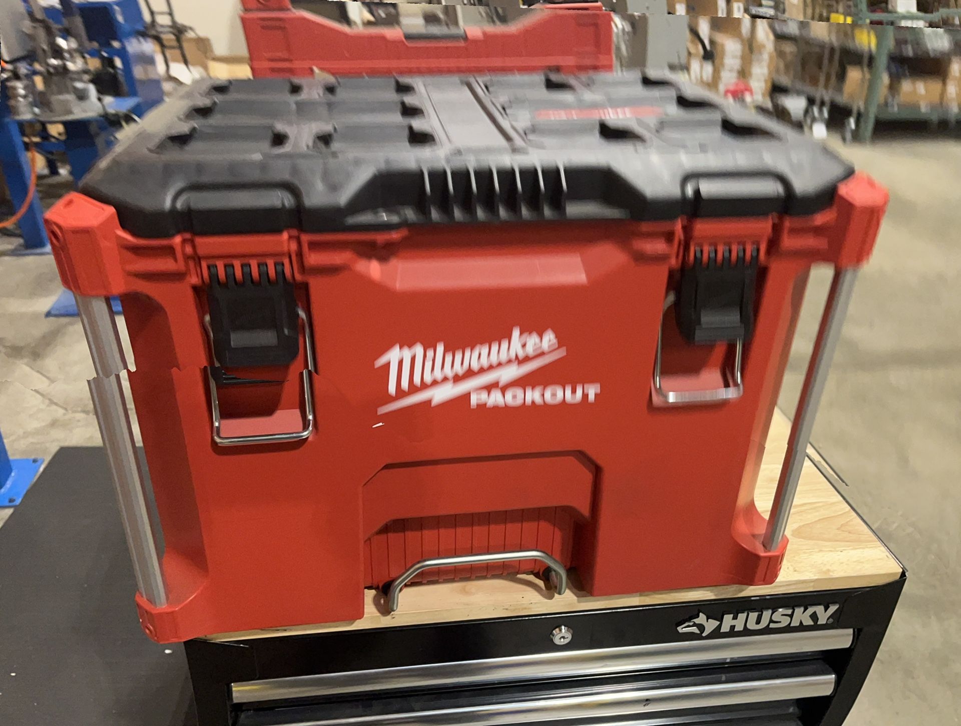 Pack Out Rolling Box