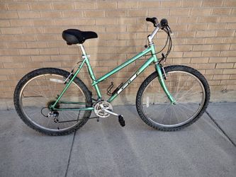 Women’s GT Outpost Trail (Northglenn )