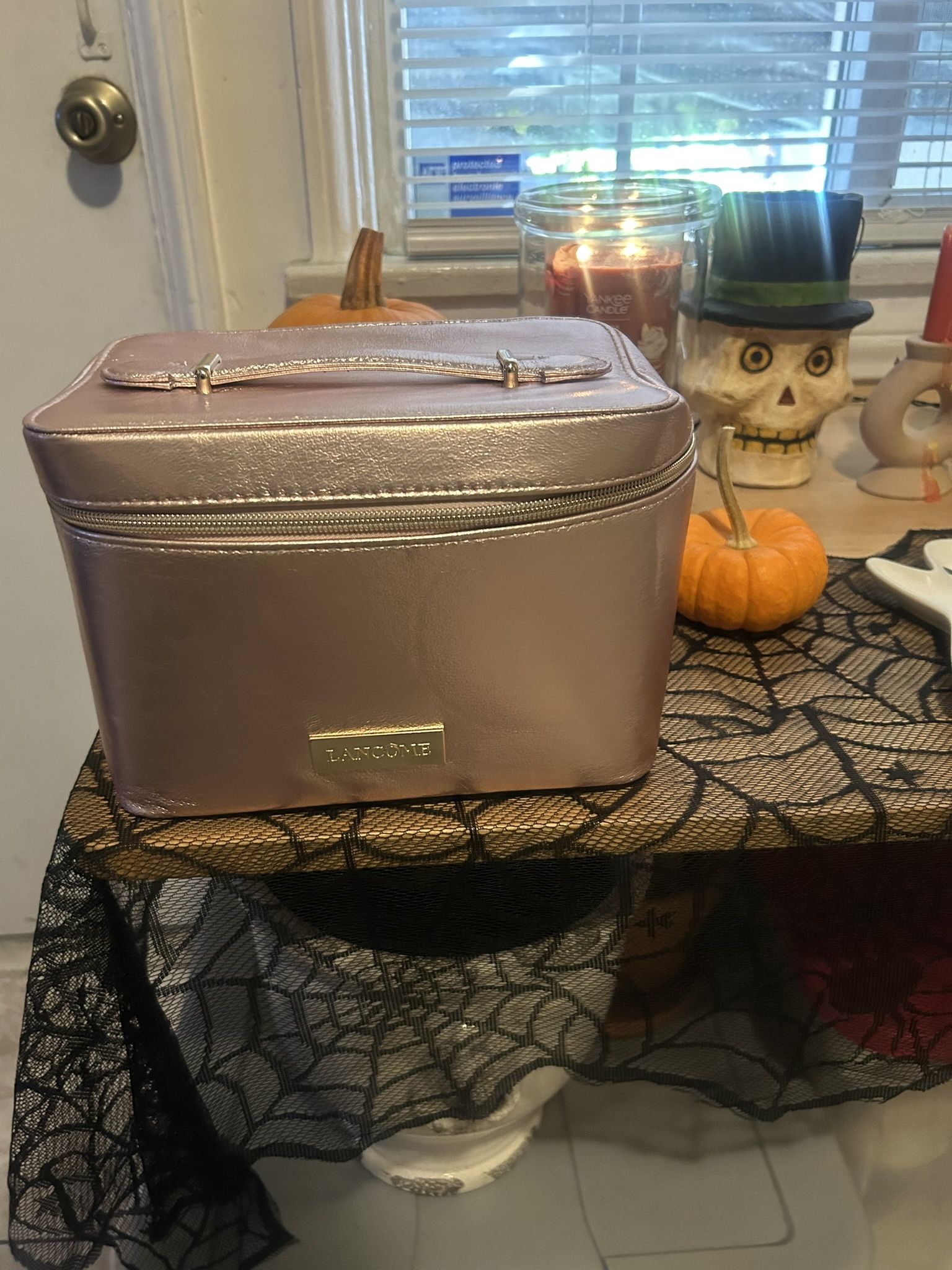 Lancôme Holiday Beauty Box 2025 Brand New!