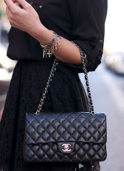 Chanel Handbag for Sale in Houston, TX - OfferUp