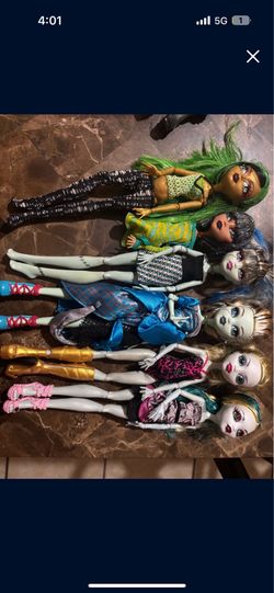 Monster high dolls