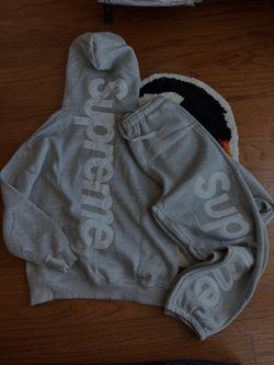 Supreme sweatsuit