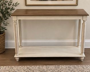 Red Lantern 31" Classic Design Hall Table, White