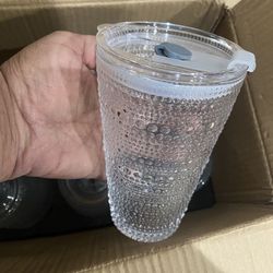 SET OF 6 GLASS CUPS WITH STRAW LIDS, 16 OUNCES EACH