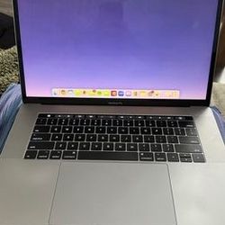 MacBook Pro (15-inch, 2017)