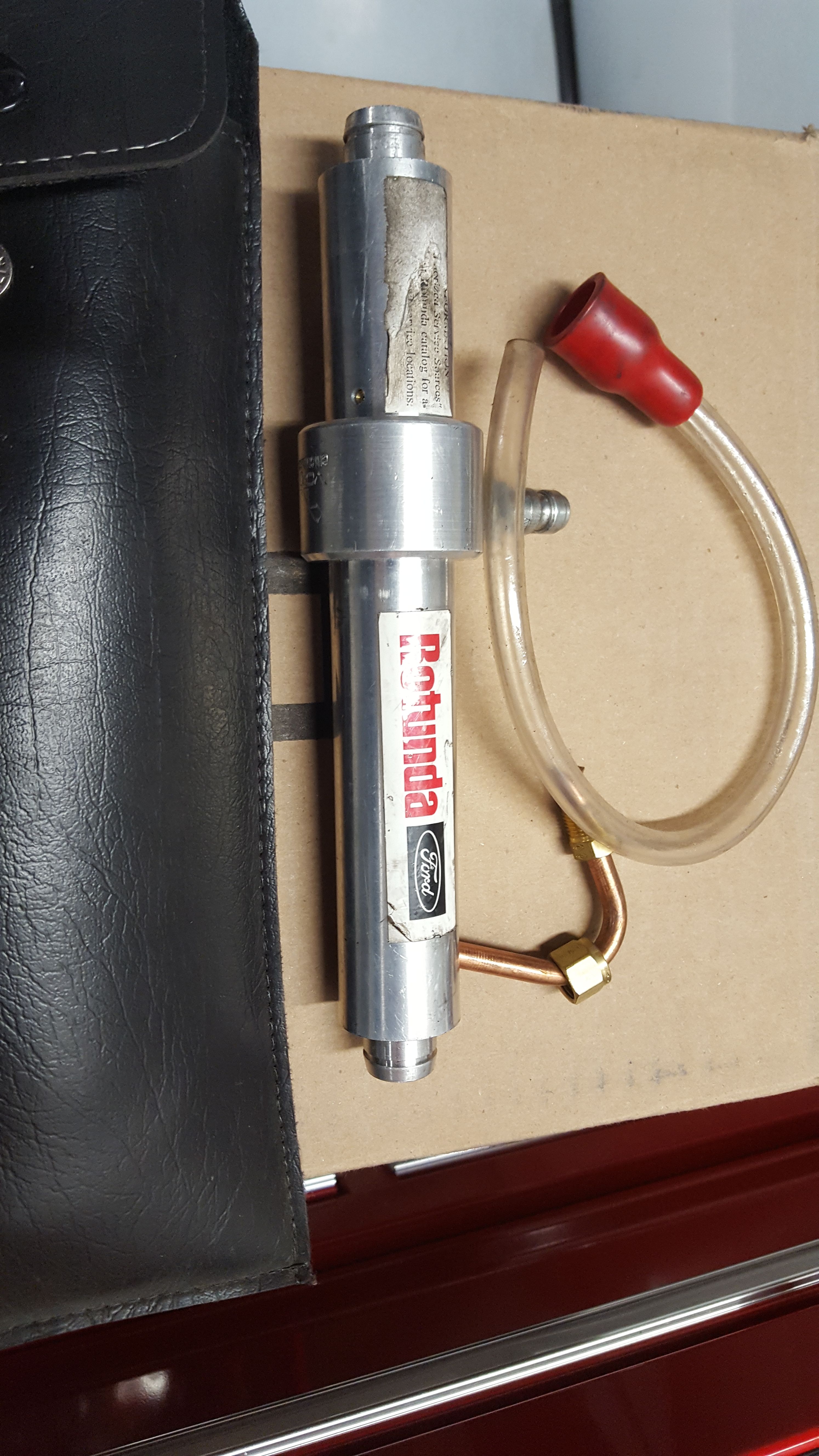 Rotunda carburetor tool choke tester for hot and cold