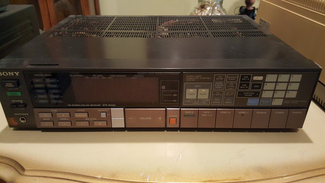 Sony AM/FM stereo receiver
