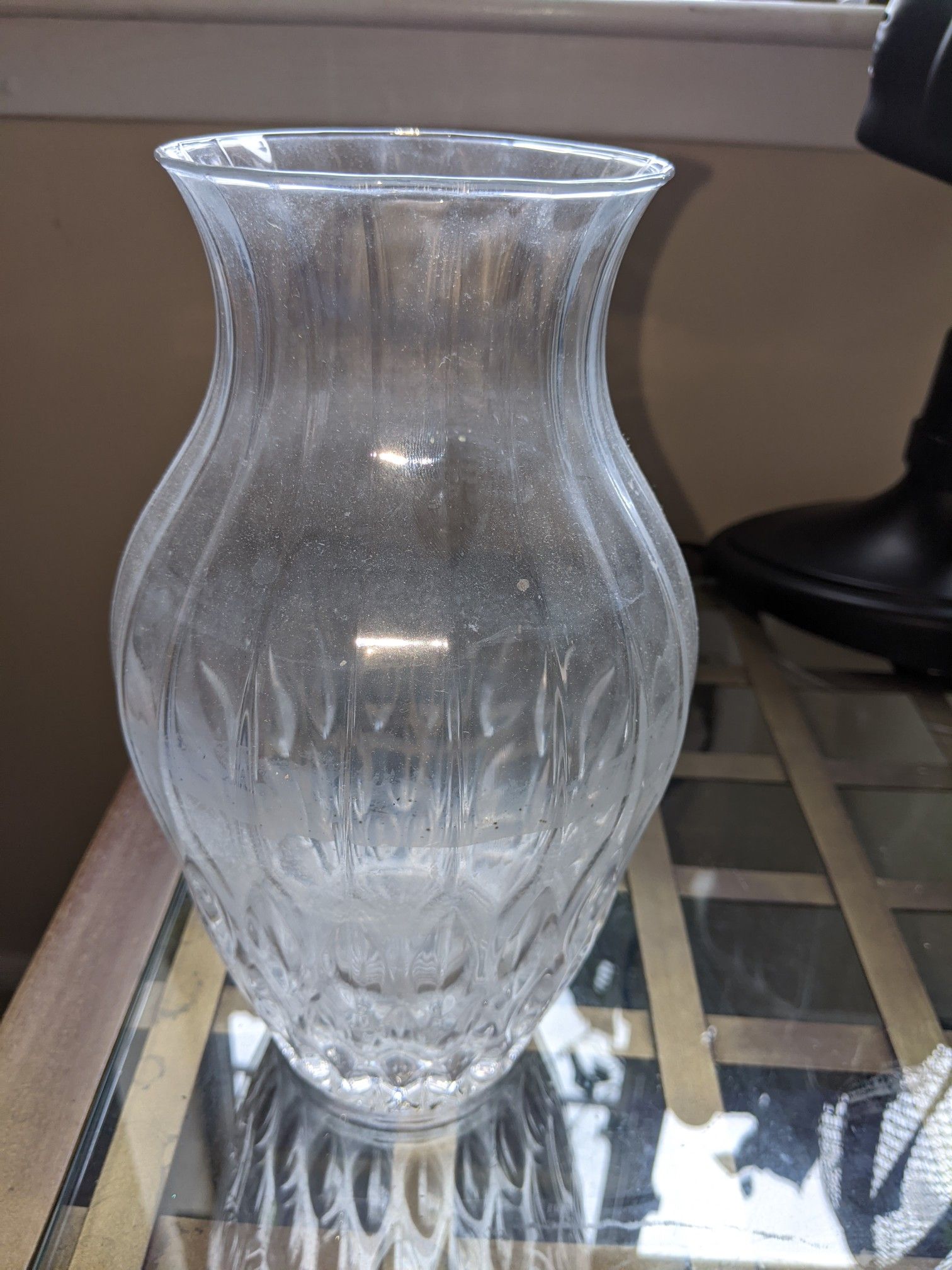 Glass vase