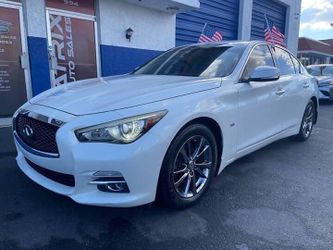 2017 INFINITI Q50