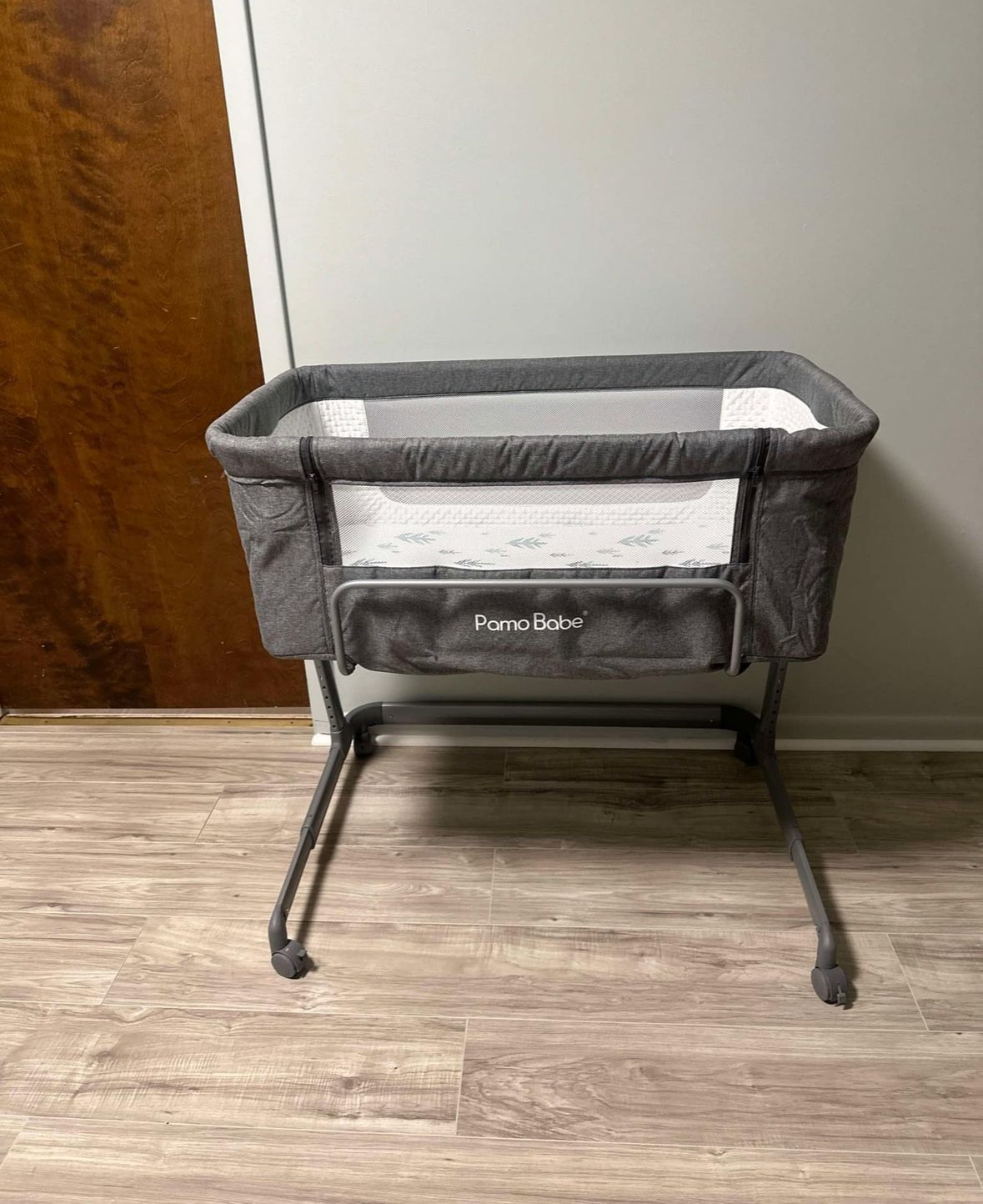 Bedside bassinet