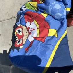 Ryan World Full Size Comforter Set