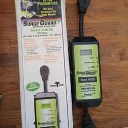 RV 30 Amp Surge Protector 