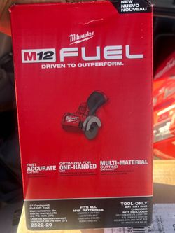 Milwaukee m12 cutoff tool