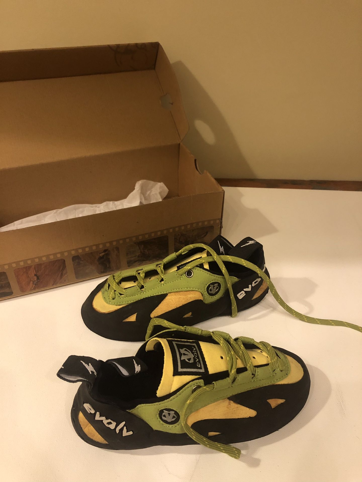 Evolve climbing shoes - Chris Sharma