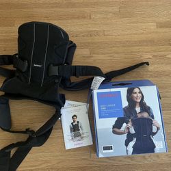 Baby Bjorn Carrier One