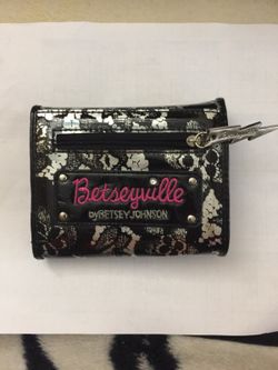 Betsyville Wallet By Betty Johnson