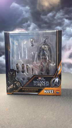 Black Panther: Wakanda Forever MAFEX No.275 Shuri Action Figure