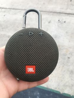 JBL Clip 3
