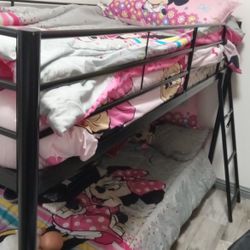 Black Metal Bunk Bed Like NEW It HAS 2 BRAND New Mattresses