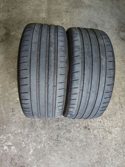 235/35ZR20 MICHELIN PILOT SPORT 4S PAIR OF TIRES