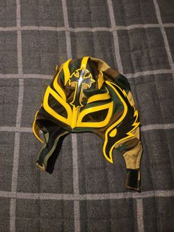 Wrestling mask