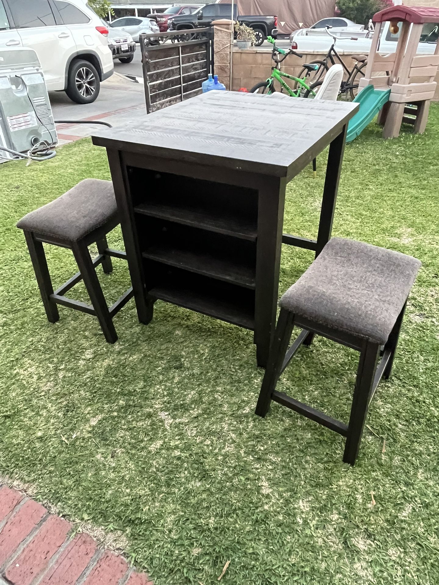 Small Kitchen Table With 2 Stools
