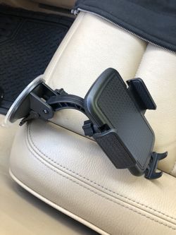 Car mount for iPhone/Galaxy Phone $10