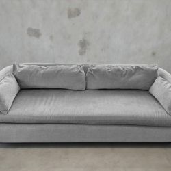 🛋  West Elm Sofa