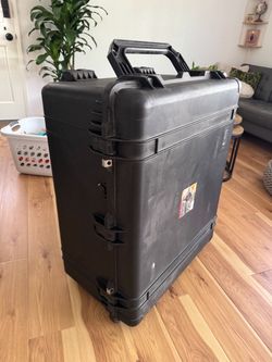 Pelican 1690 Protector Case