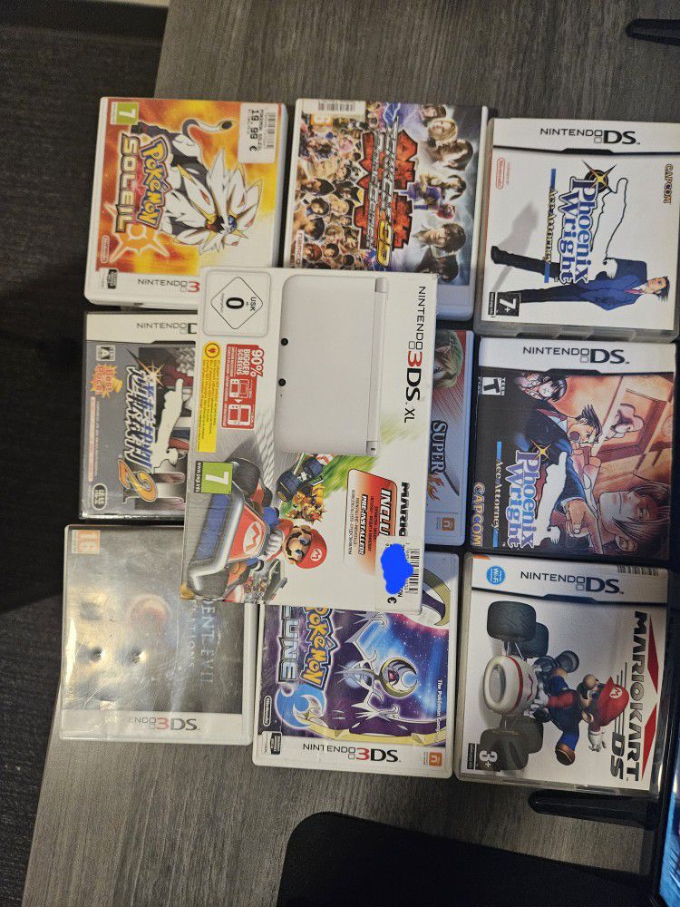 Nintendo 3ds XL with 9 games