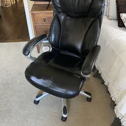 Executive office chair