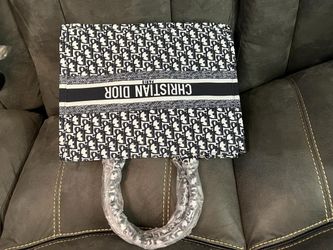 Luxury Hand Bag