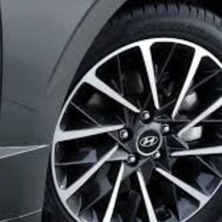 Santa Fe Veloster Kona Hyundai Elantra Rims Genesis Wheels 
