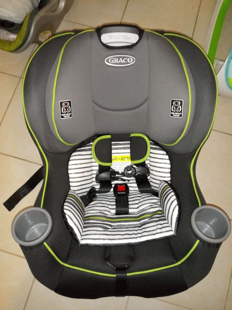 Graco® Sequence 65 Convertible Car Seat in Averly