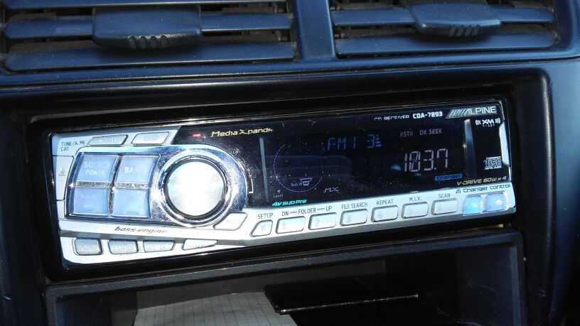 Alpine car stereo with alpine kca-100bt Bluetooth setup