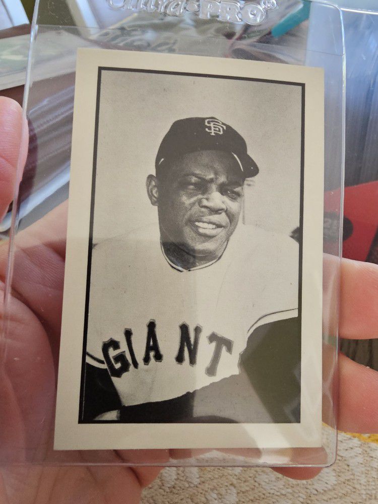 Willie Mays '84 Renata Galasso Greats Baseball Card 