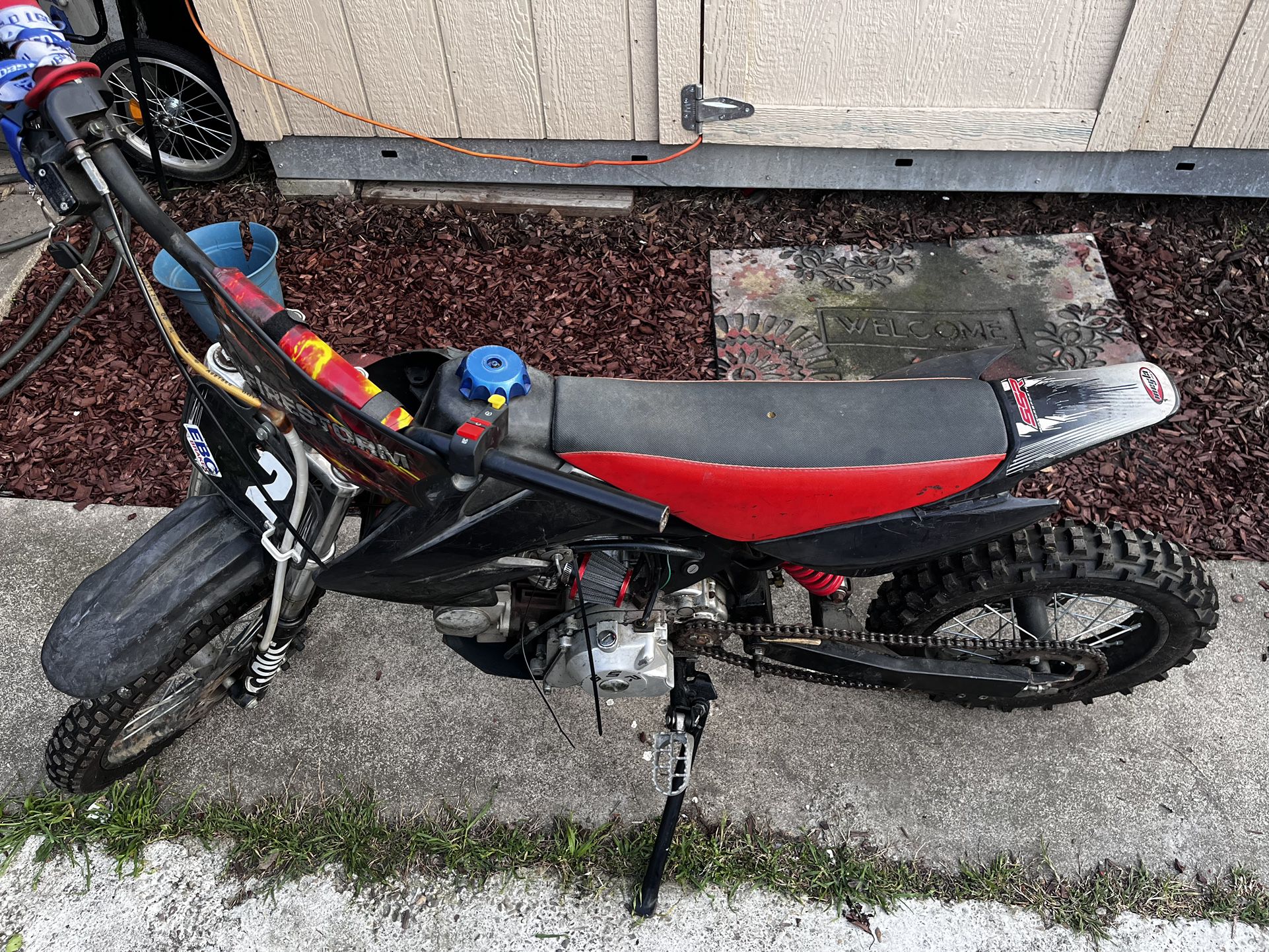 125cc Dirt bike 