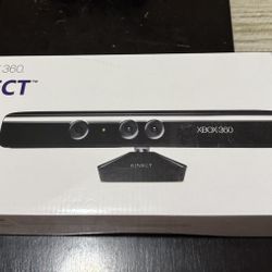 Xbox 360 Kinect Sensor + 5 Games