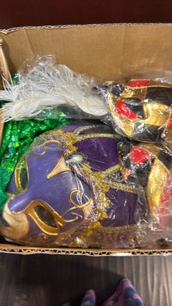 Free Mardi Gras Masks (New)