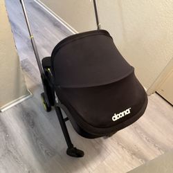  Doona Infant Car Seat & Stroller