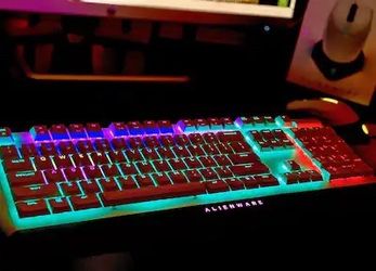 Keyboard and mouse Alienware